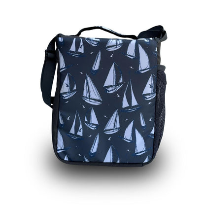 Daikon Insulated Lunch Bag, multi Color Sailboat Print, with Shoulder Strap, Side Mesh Pocket, 29x23x13 cm
