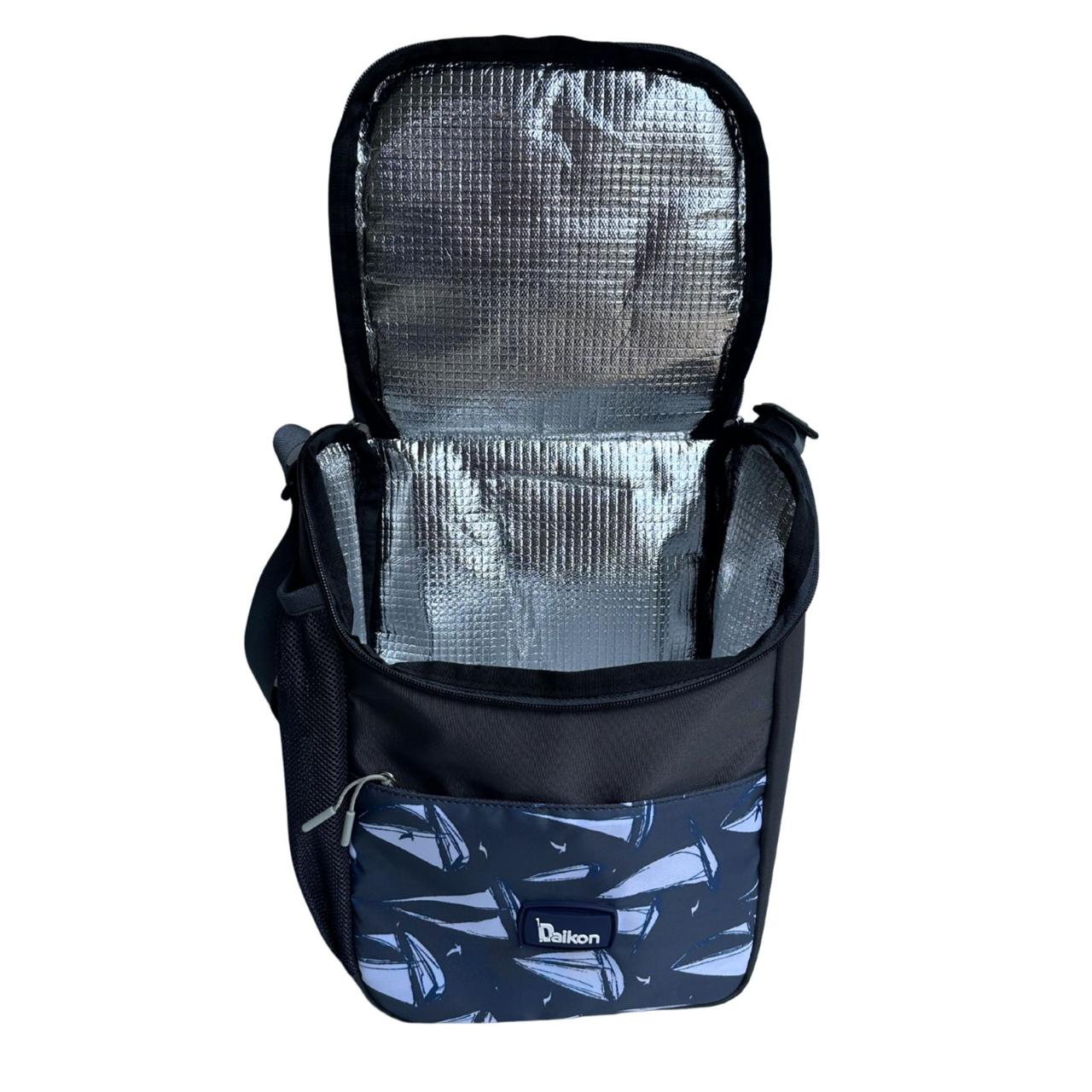 Daikon Insulated Lunch Bag, multi Color Sailboat Print, with Shoulder Strap, Side Mesh Pocket, 29x23x13 cm